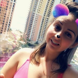 Meet your Posher, Milena